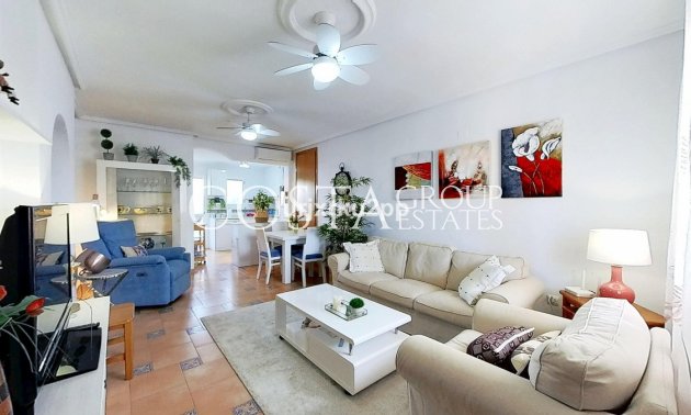 Resale - House -
Orihuela - Playa Flamenca