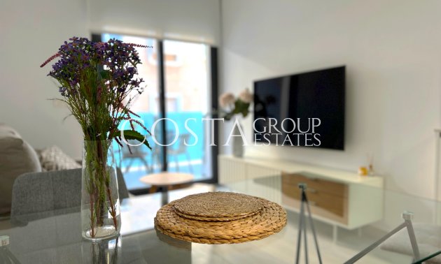 Resale - Apartments -
Torrevieja - Playa del Cura