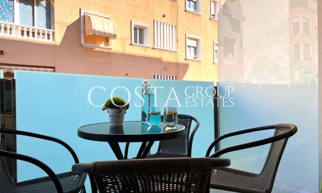Resale - Apartments -
Torrevieja - Playa del Cura