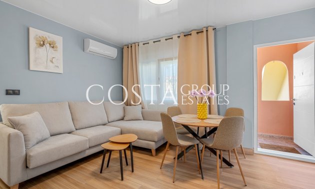 Resale - Apartments -
Orihuela - Orihuela Costa