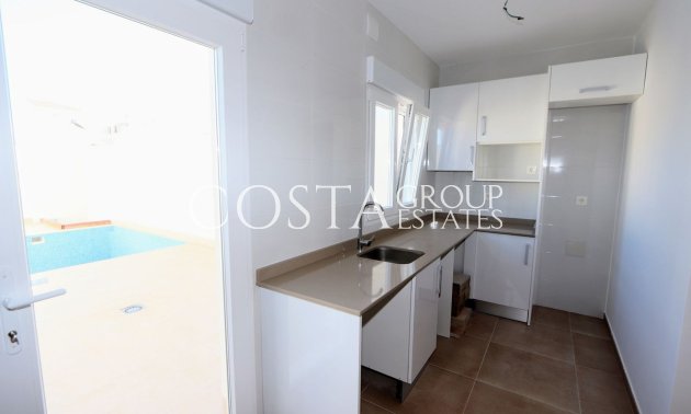 Resale - Villa -
Pilar de la Horadada - Pilar de la Horadada Centro