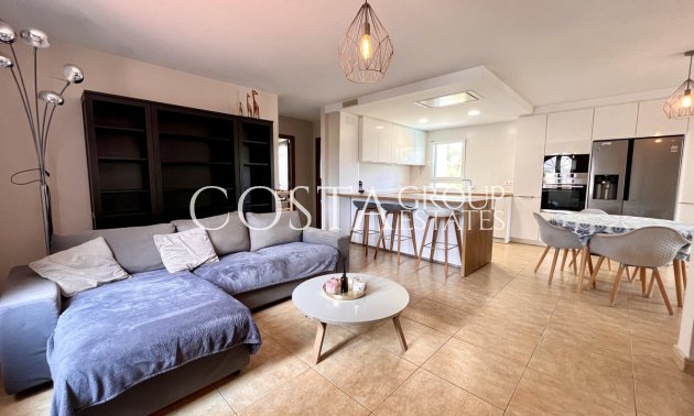 Resale - Villa -
Orihuela - La Zenia