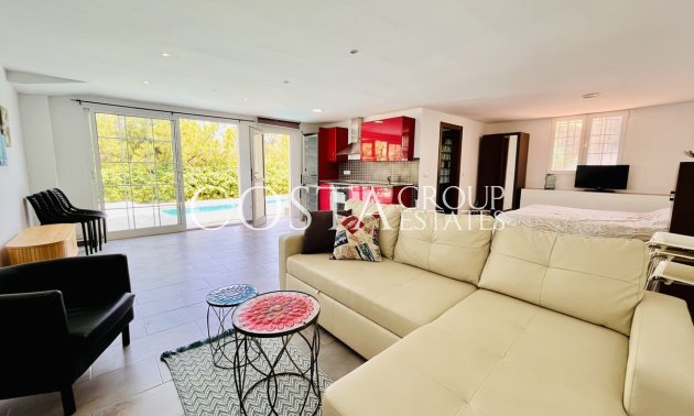 Resale - Villa -
Orihuela - La Zenia