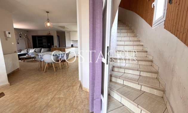 Resale - Villa -
Orihuela - La Zenia