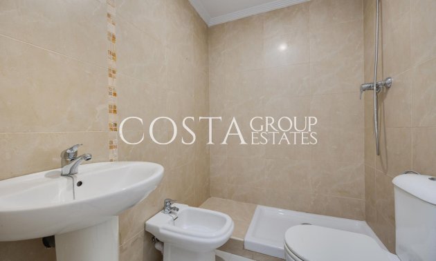 Resale - Apartments -
Torrevieja - Torrevieja Centro