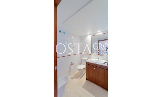 Resale - Apartments -
Orihuela - Punta Prima