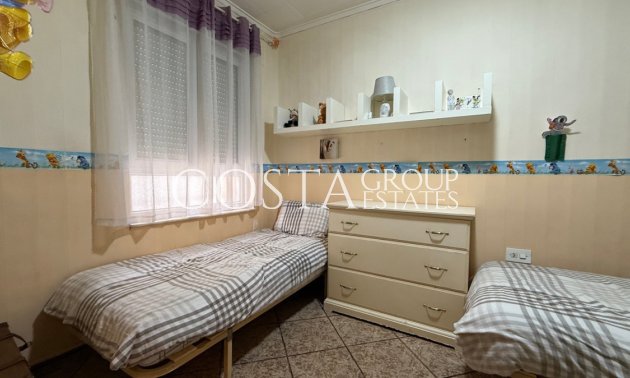 Resale - House -
Torrevieja - Torrevieja Centro