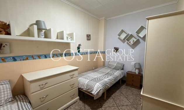 Resale - House -
Torrevieja - Torrevieja Centro