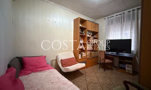 Resale - House -
Torrevieja - Torrevieja Centro