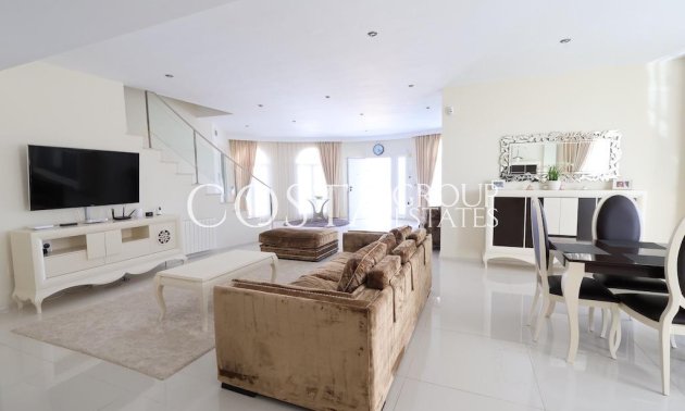 Resale - Villa -
Rojales - Ciudad Quesada