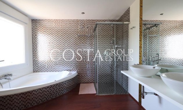 Resale - Villa -
Rojales - Ciudad Quesada