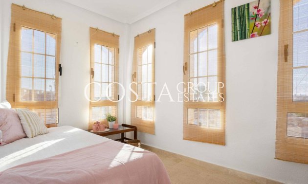Resale - Villa -
Orihuela - La Florida