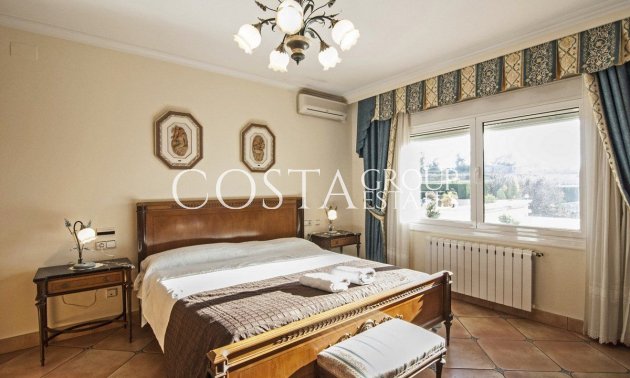 Resale - Villa -
Benissa - Benissa Centro