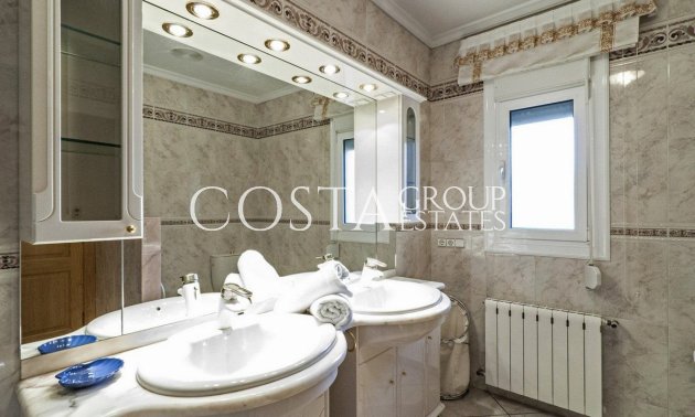 Resale - Villa -
Benissa - Benissa Centro