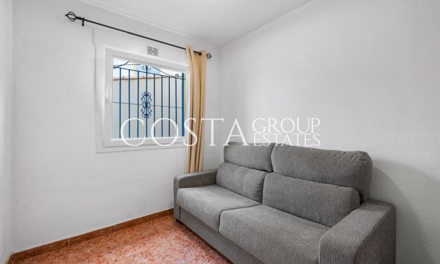 Resale - House -
Torrevieja - Habaneras