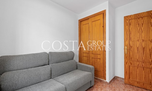 Resale - House -
Torrevieja - Habaneras