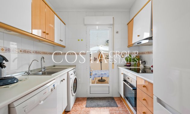 Resale - House -
Torrevieja - Habaneras