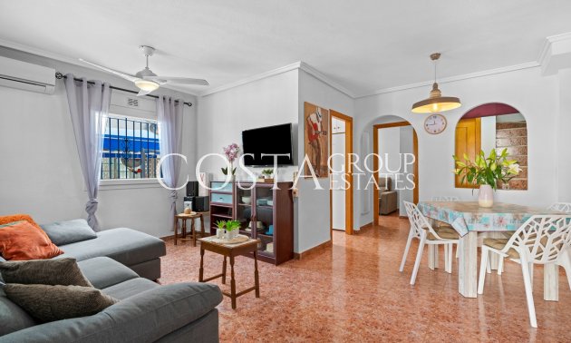 Resale - House -
Torrevieja - Habaneras