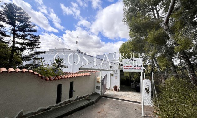 Resale - Villa -
Pilar de la Horadada - Pinar de Campoverde
