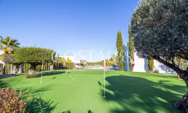 Resale - Villa -
Orihuela - Las Colinas Golf
