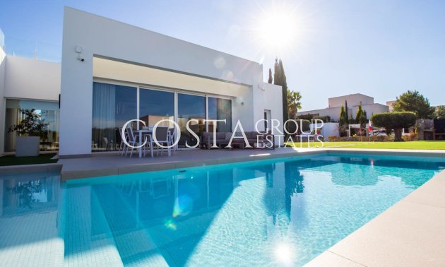 Resale - Villa -
Orihuela - Las Colinas Golf