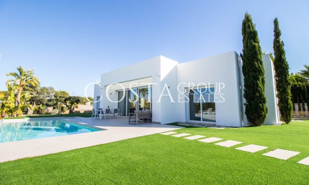 Resale - Villa -
Orihuela - Las Colinas Golf