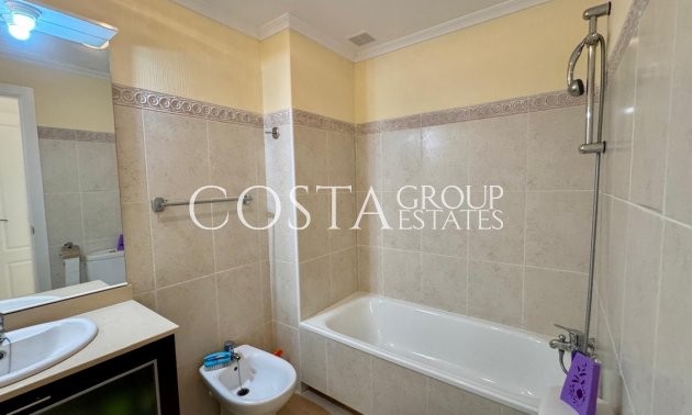 Resale - Apartments -
Orihuela - Villamartin