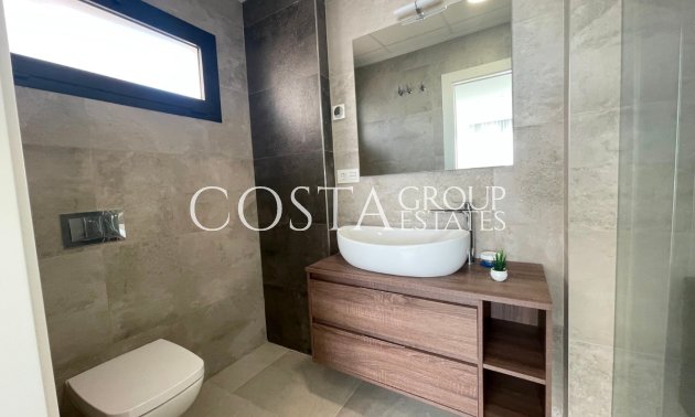 Odsprzedaż - Willa -
Benijofar