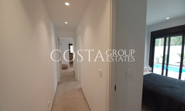 Resale - Villa -
Pilar de la Horadada - Pilar de la Horadada Centro