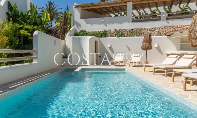 Resale - Villa -
Benissa - Benissa Centro