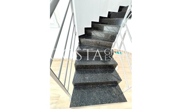 Resale - Villa -
Torrevieja - Aguas Nuevas