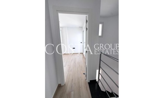 Resale - Villa -
Torrevieja - Aguas Nuevas