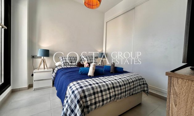 Resale - Villa -
Orihuela - Orihuela Costa