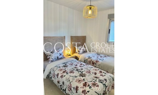 Resale - Apartments -
Orihuela - Orihuela Costa