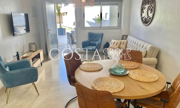 Resale - Apartments -
Orihuela - Orihuela Costa