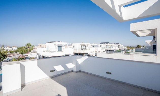 Resale - Villa -
San Fulgencio - San Fulgencio Centro