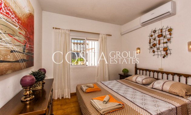 Resale - House -
Teulada - Moraira
