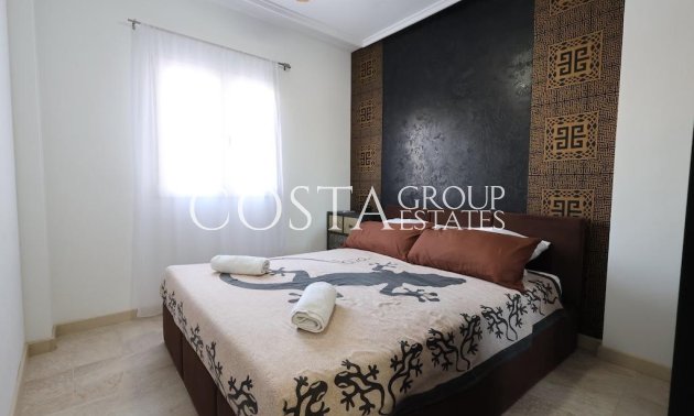 Resale - Apartments -
Torrevieja - Torrevieja Centro