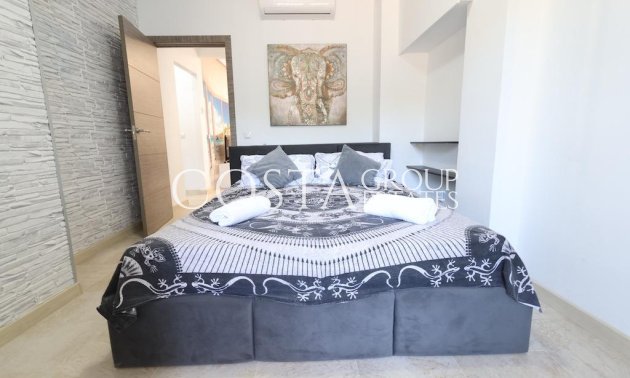 Resale - Apartments -
Torrevieja - Torrevieja Centro