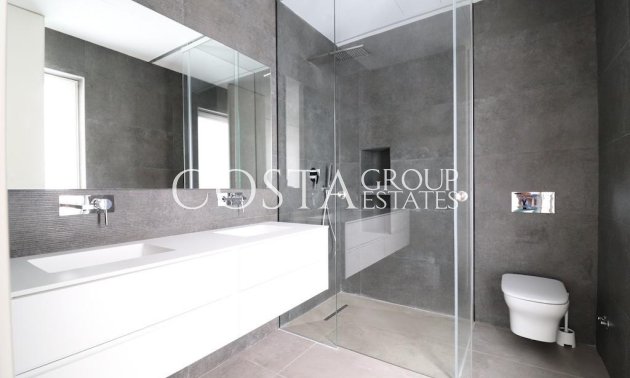 Resale - Villa -
Orihuela - Campoamor