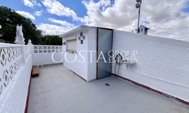 Resale - Villa -
Pilar de la Horadada - Pilar de la Horadada Centro