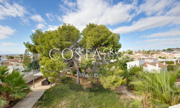 Resale - Villa -
Rojales - Ciudad Quesada