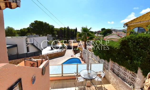 Resale - Villa -
Orihuela - Los Balcones