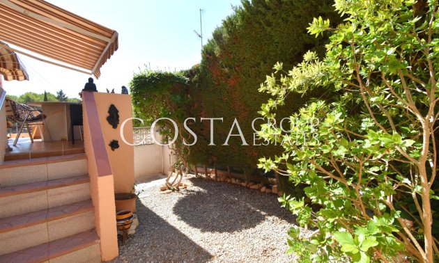 Resale - Villa -
Orihuela - Los Balcones