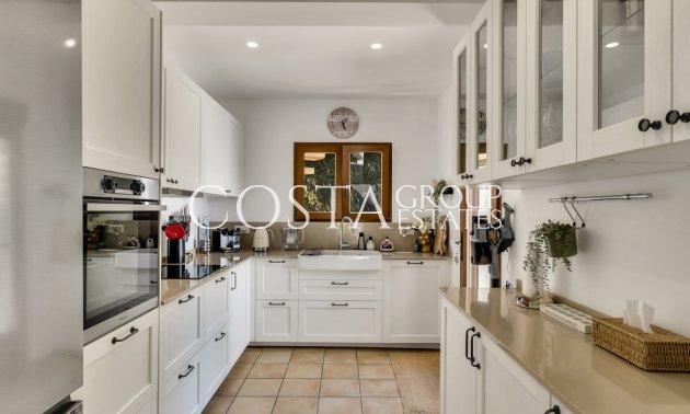 Wiederverkauf - Villa -
Benissa