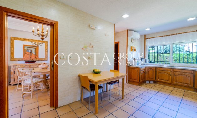 Resale - Villa -
Orihuela - Campoamor