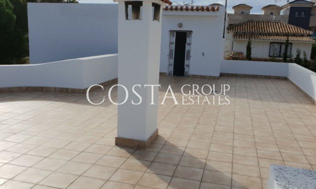 Resale - Villa -
Orihuela - La Zenia