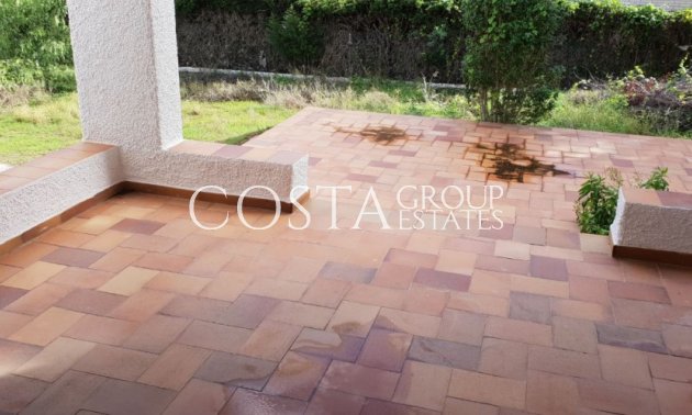 Resale - Villa -
Orihuela - La Zenia