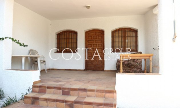 Resale - Villa -
Orihuela - La Zenia