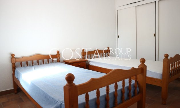 Resale - Villa -
Orihuela - La Zenia